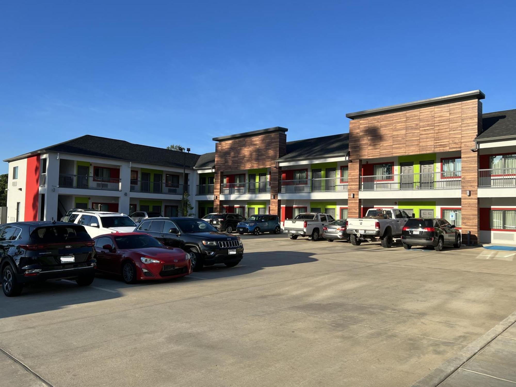 Americas Best Value Inn & Suites Kingwood Iah Airport Humble Exteriér fotografie